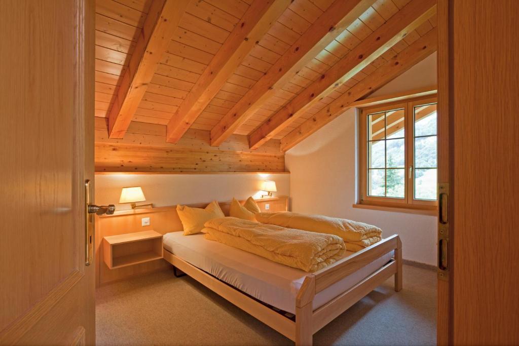 Les Naturelles Leukerbad Room photo